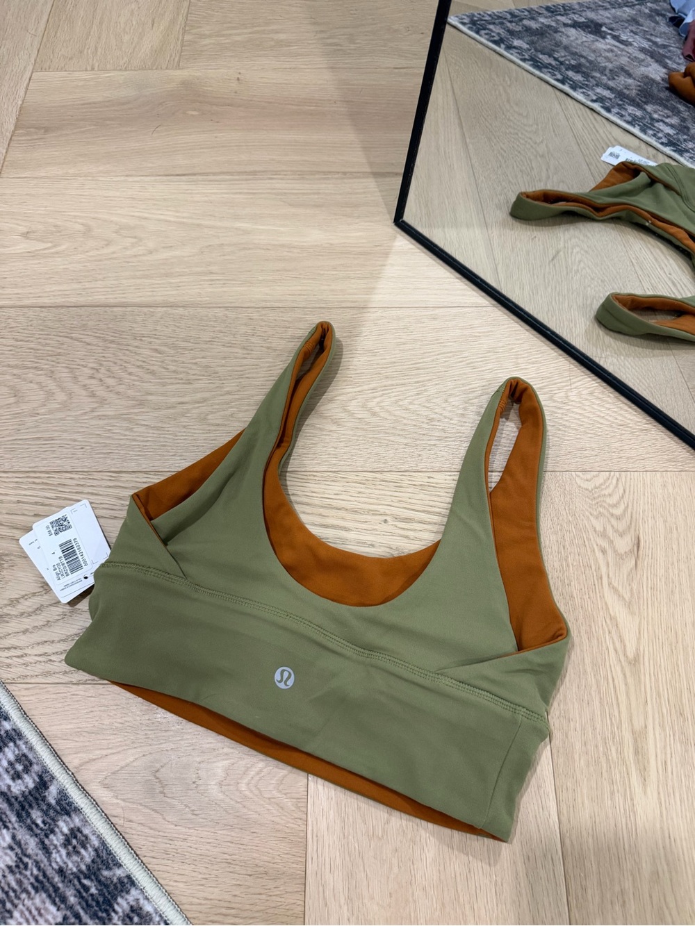 lululemon athletica Olive & Rust Reversible Sports Bra💚🧡 NWT 🧡💚